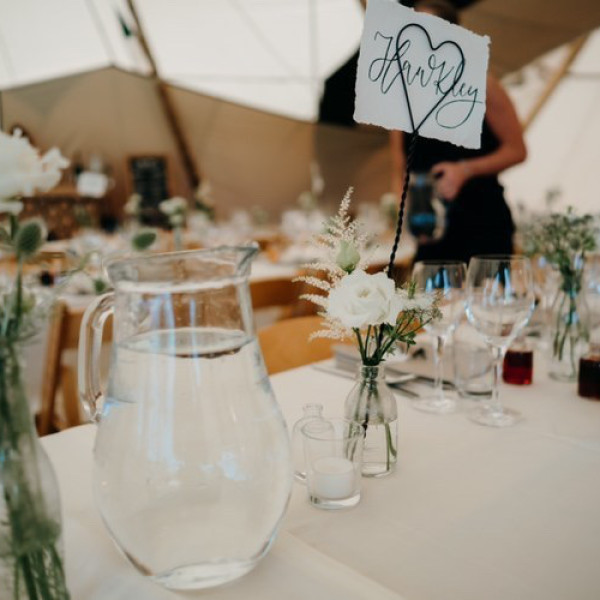 C4B01FF6 8D97 41A4 8FDE 5D7BA86E3B1F