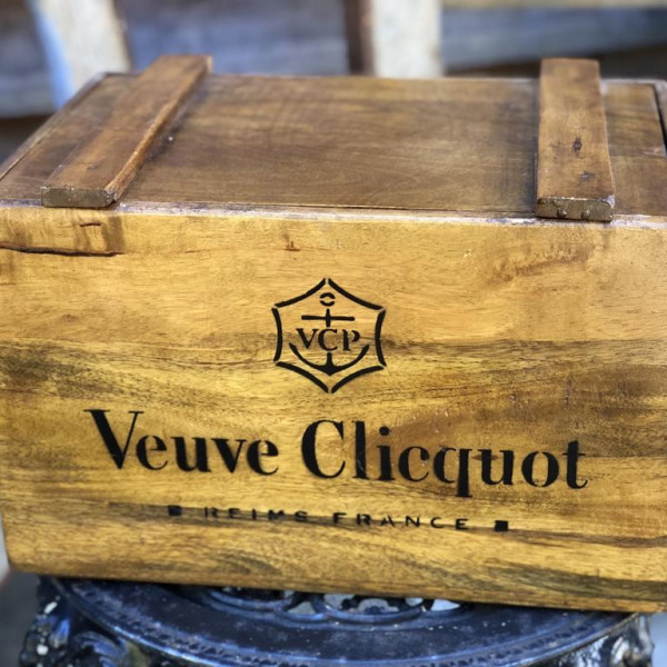 Vintage Veuve Clicquot Box Cover 1